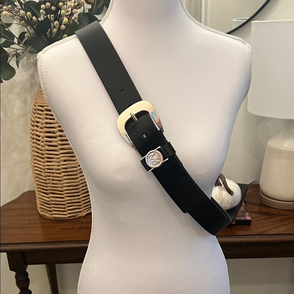 Micheal Kors Black Leather Belt with Silver Buckle